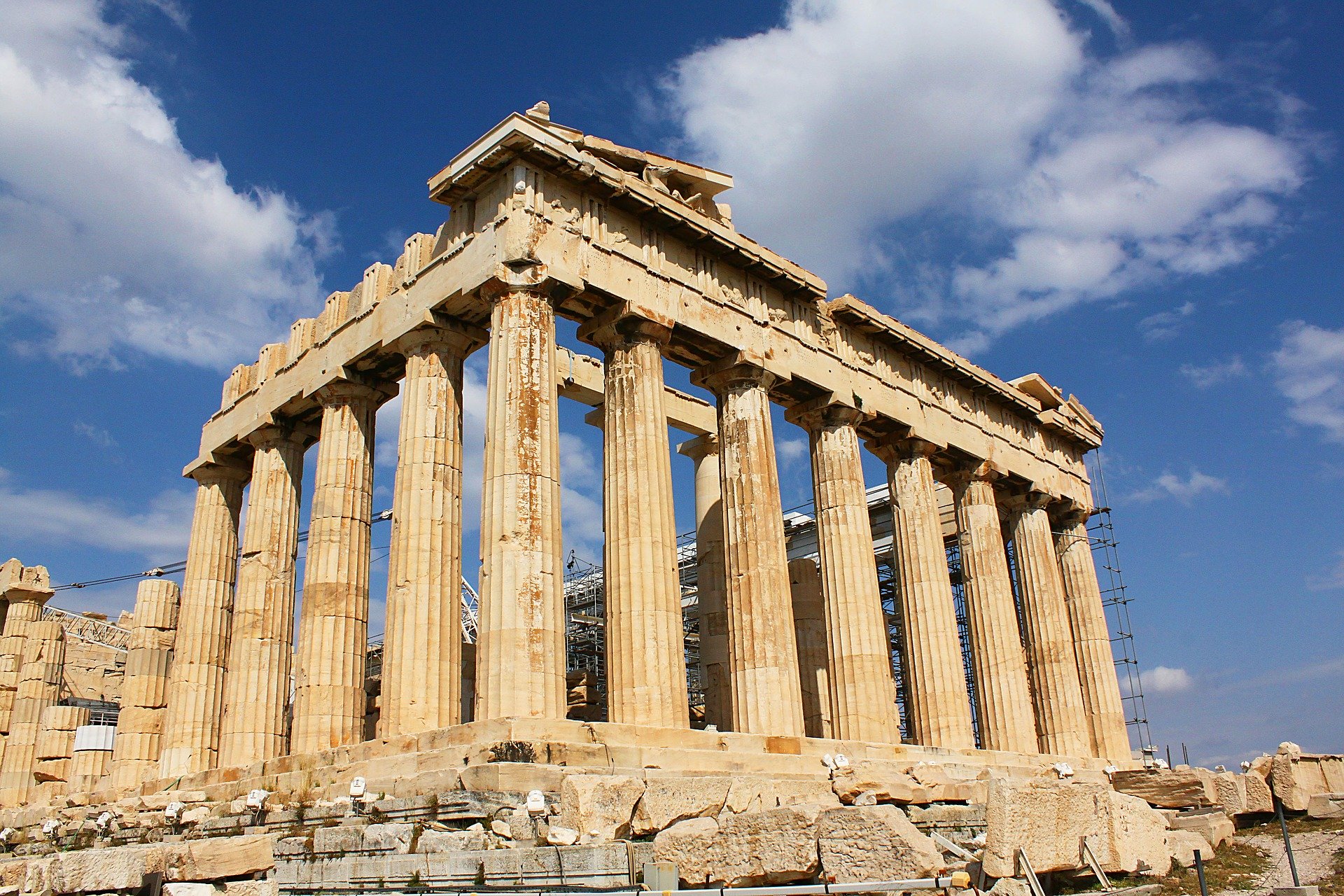 How to get from Athens International Airport to the city centre