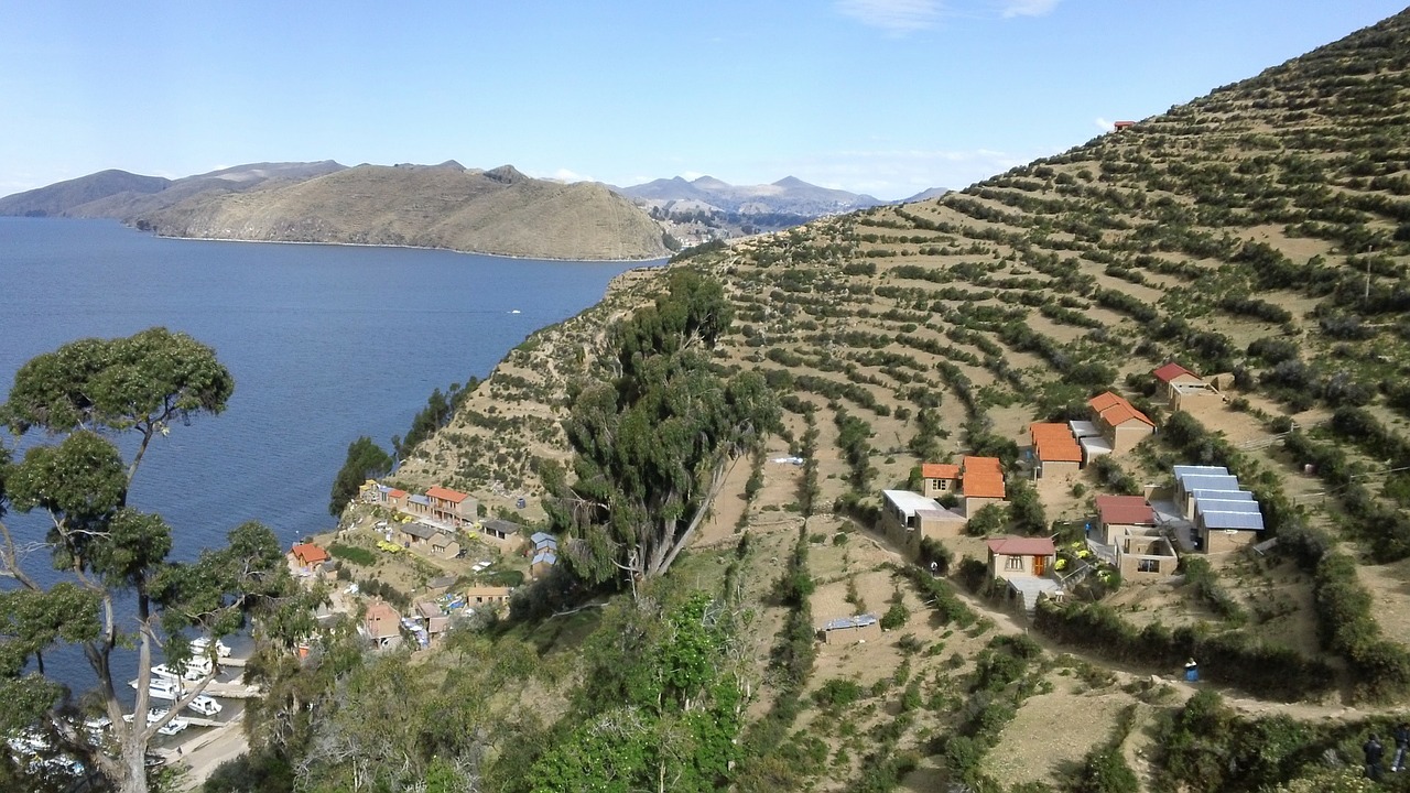 How to get from Cochabamba Airport to the city centre