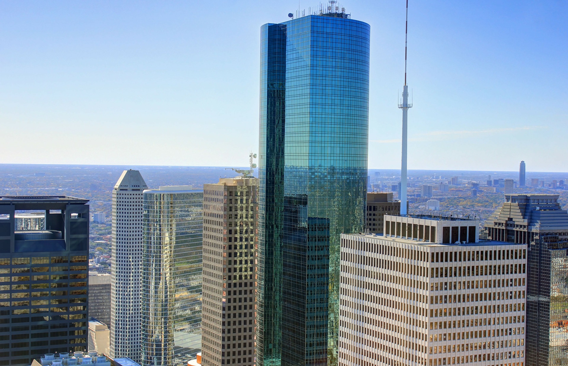 How to get from Houston George Bush Intercntl. Airport to the city centre