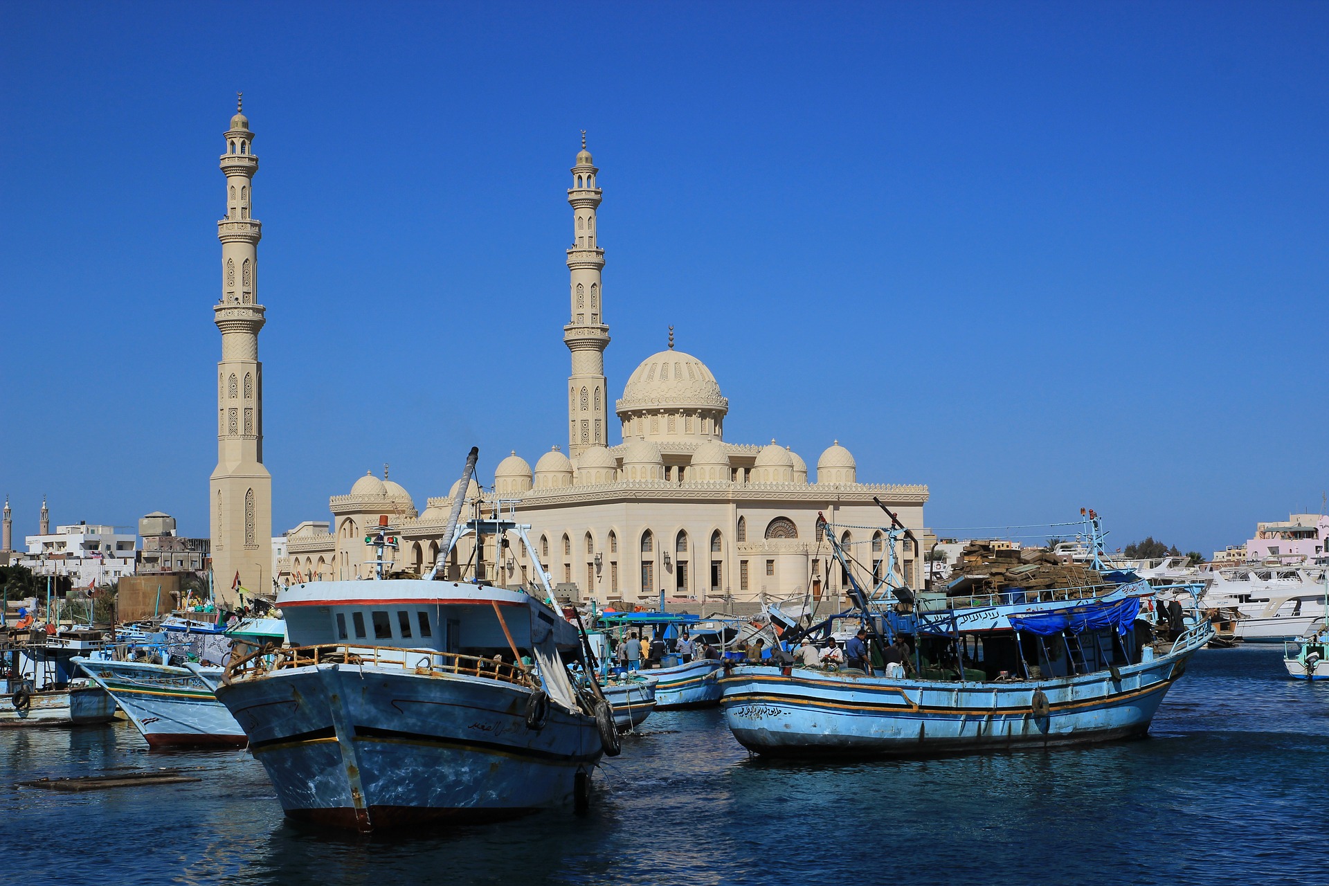 Come arrivare dall'aeroporto di Hurghada al centro citta