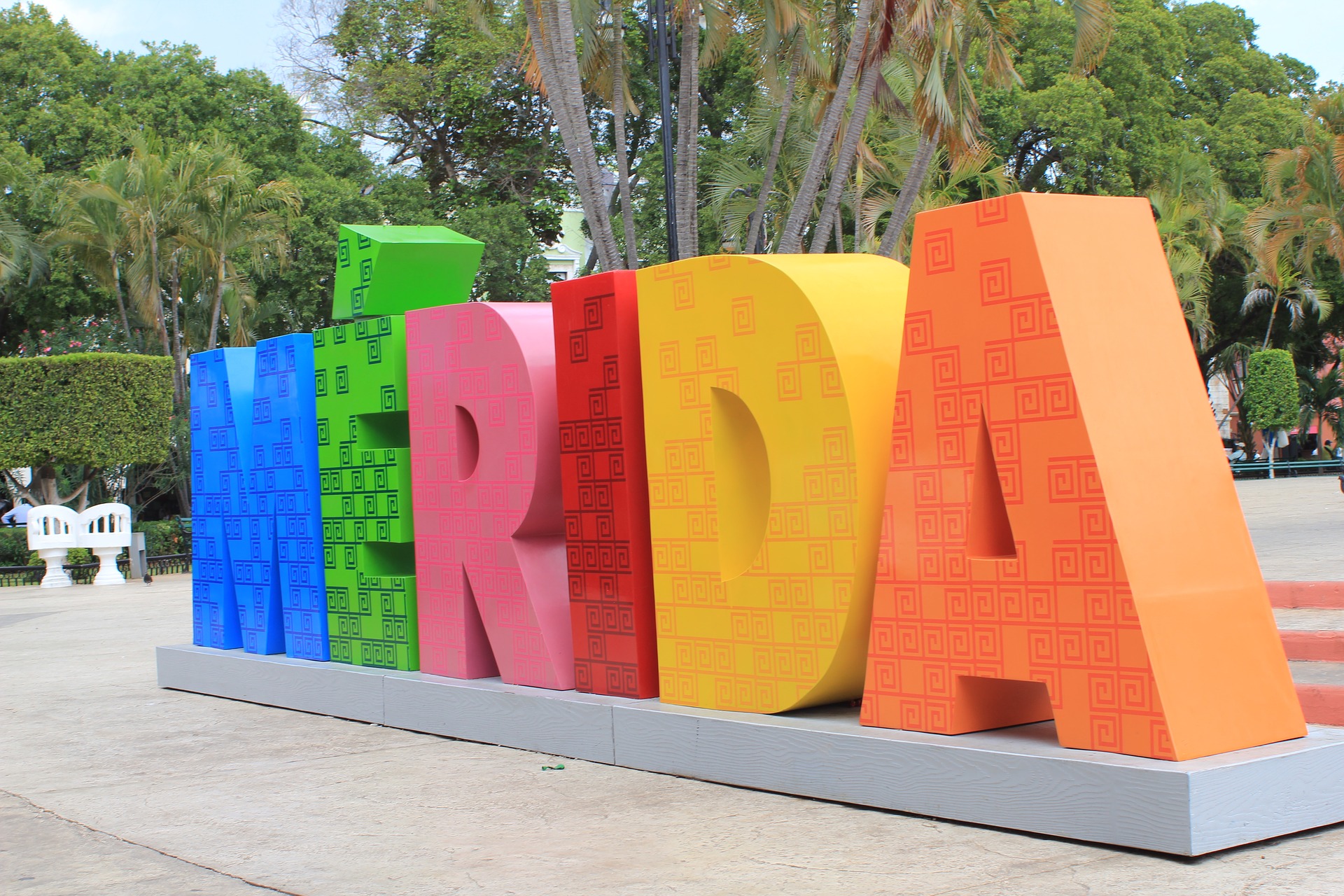 How to get from Merida Airport to the city centre