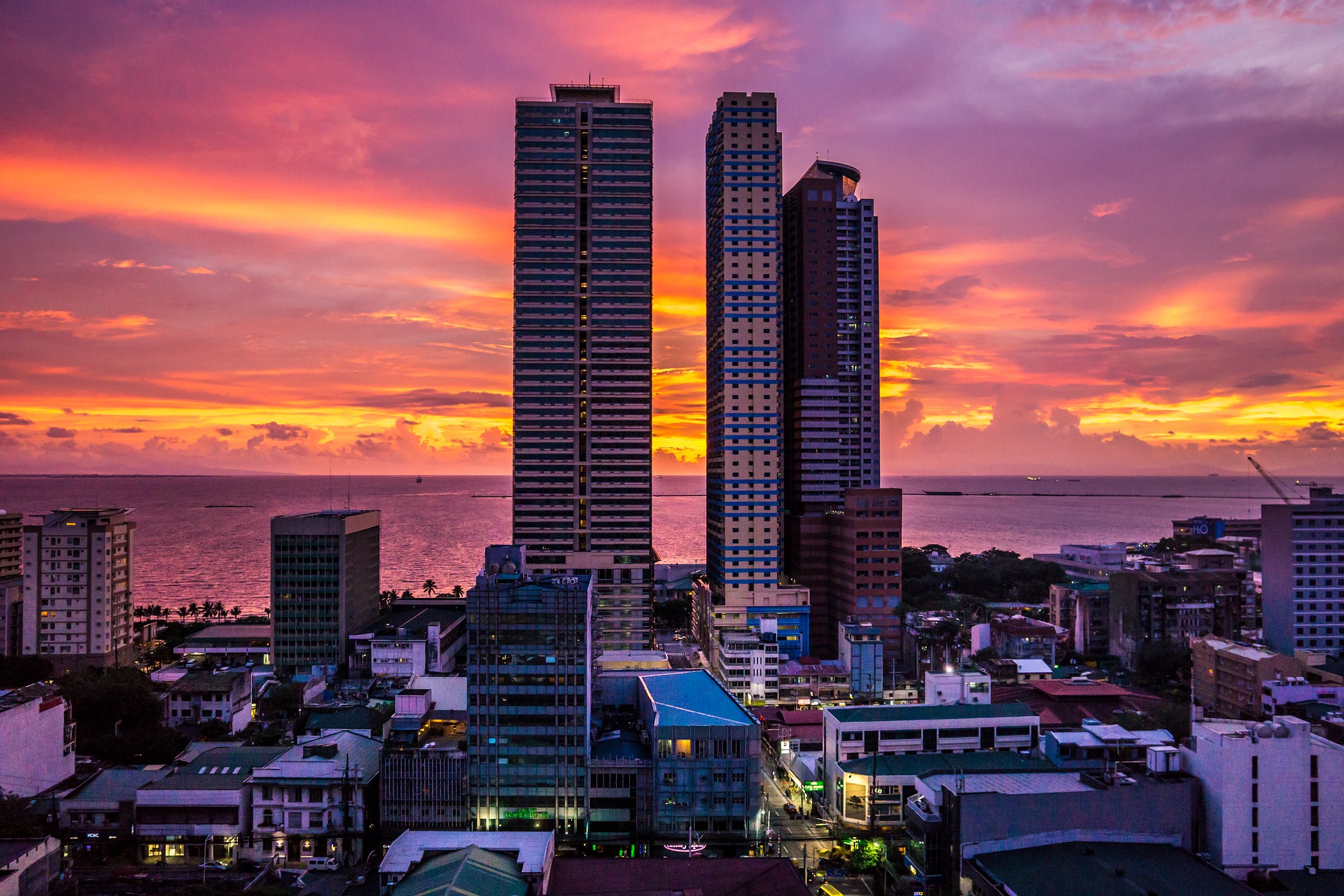 How to get from Manila Ninoy Aquino Airport to the city centre