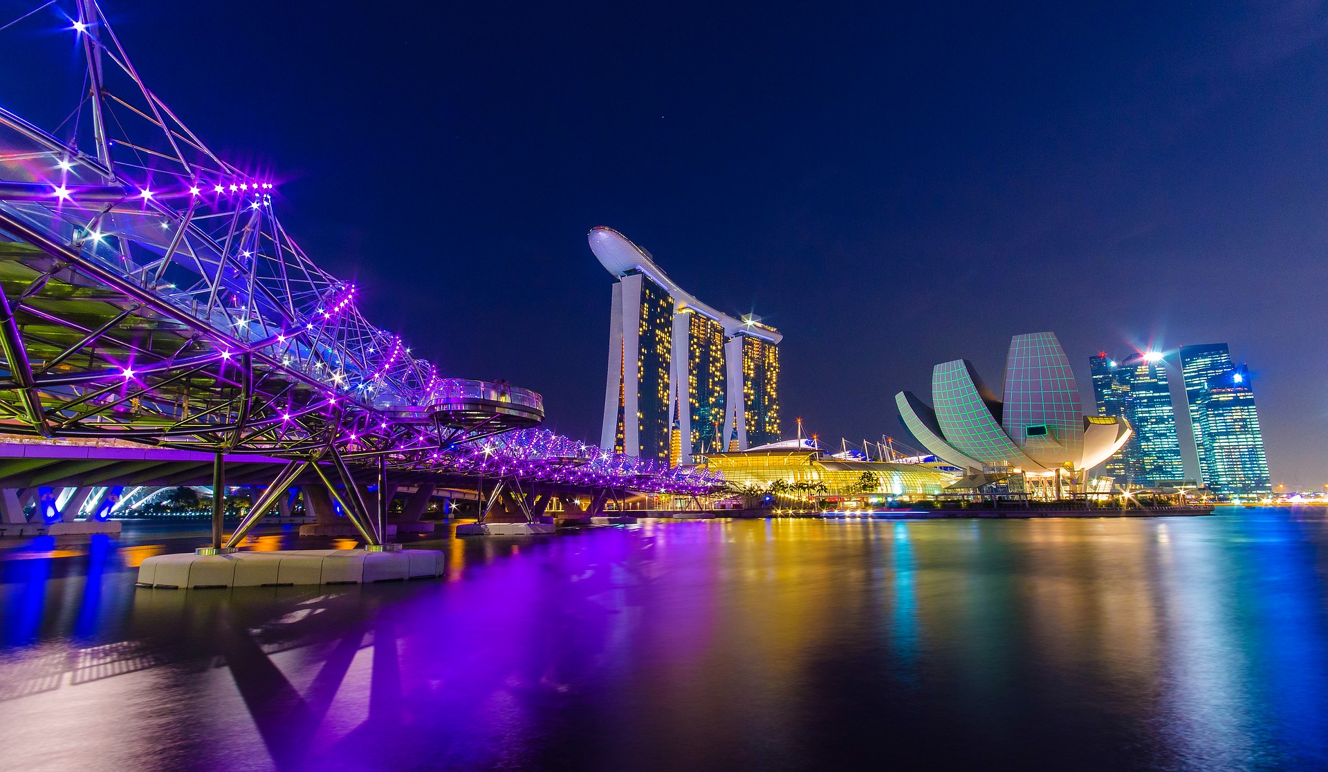 How to get from Singapore Changi Airport to the city centre