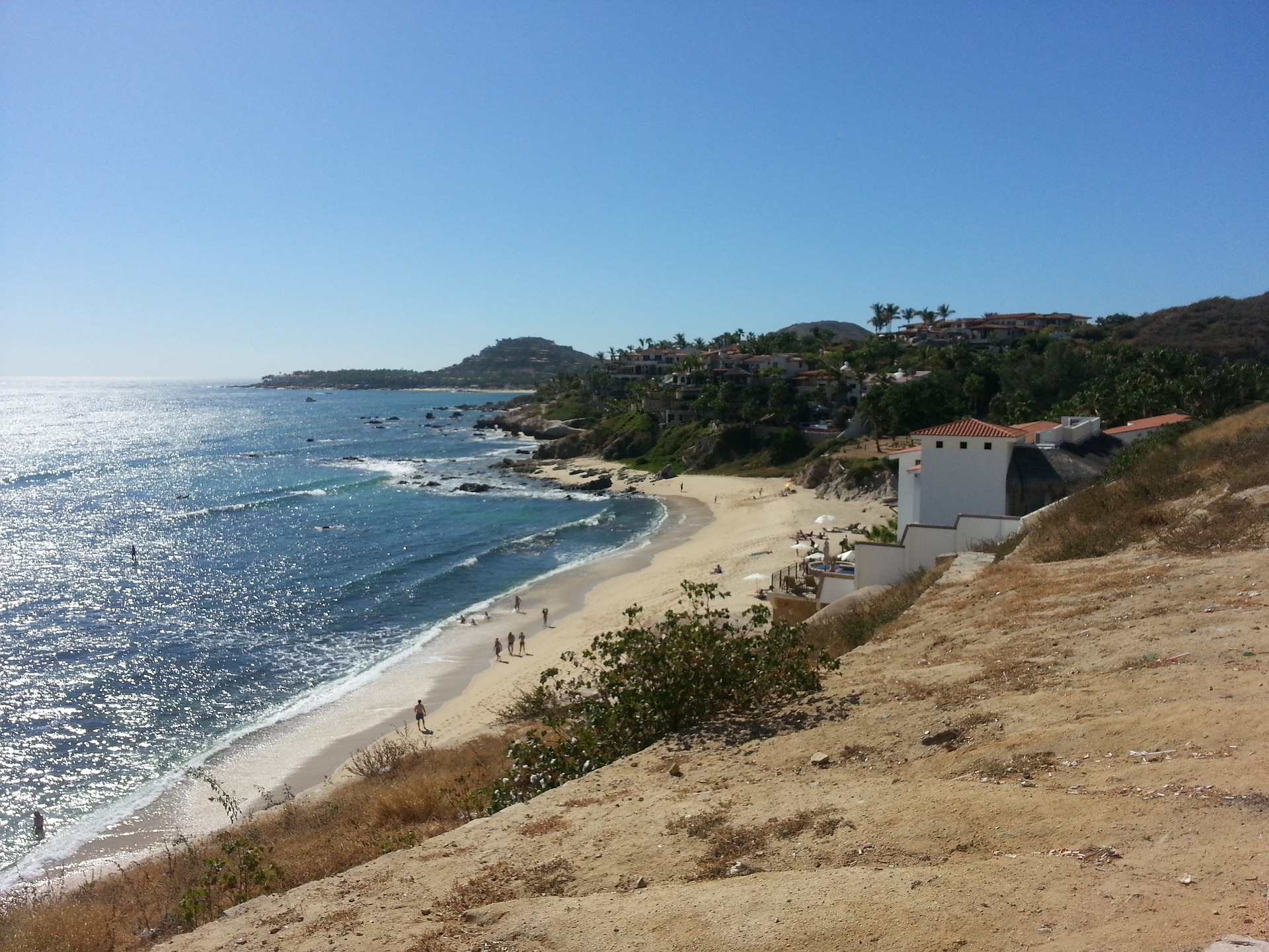 How to get from San Jose Cabo Airport to the city centre