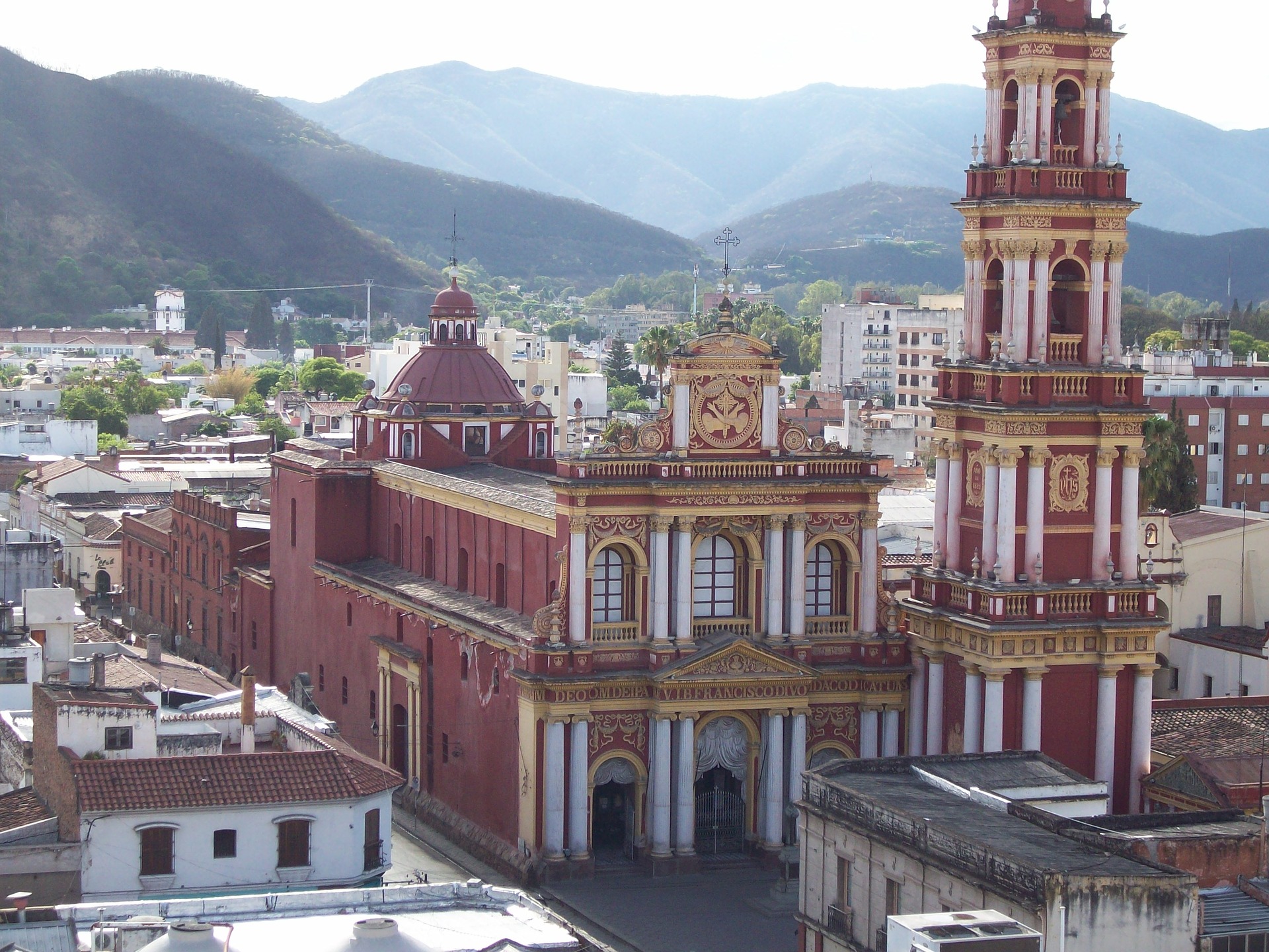 Como ir do Aeroporto de Salta para o centro da cidade