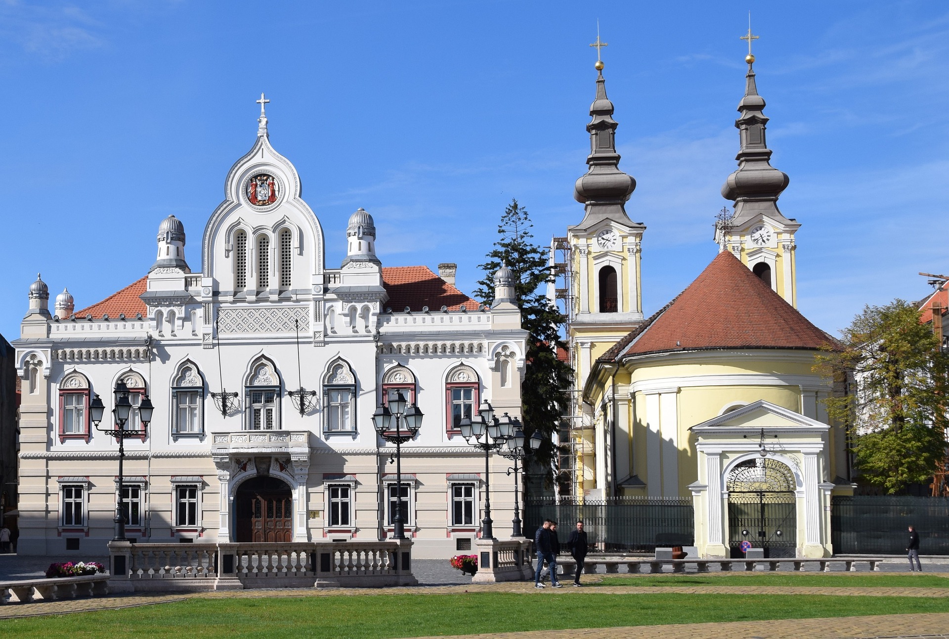 How to get from Timisoara Airport to the city centre