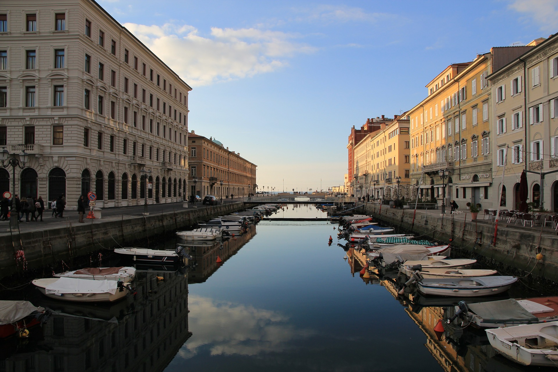 Come arrivare dall'aeroporto di Trieste al centro citta