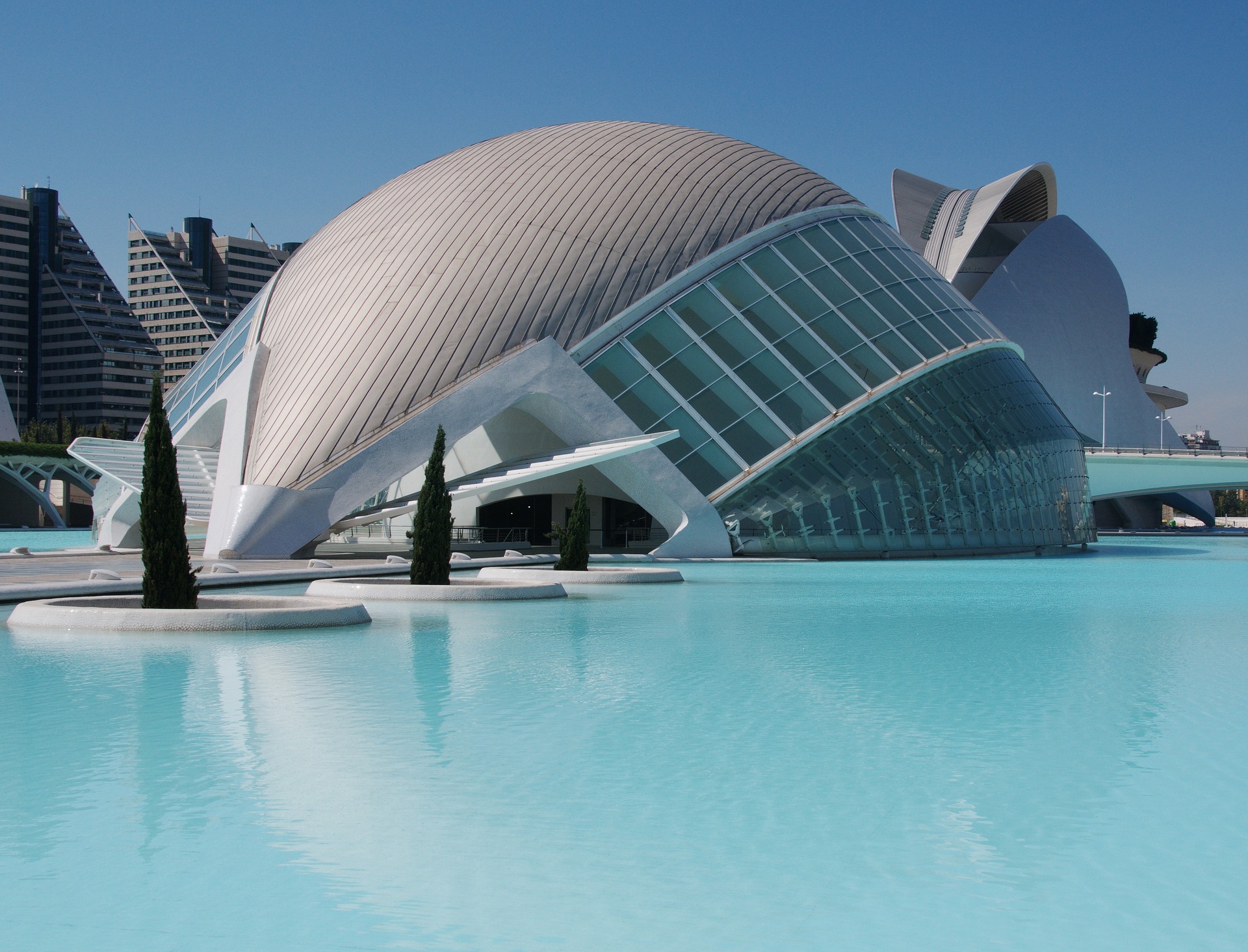 Cheap flights to Valencia