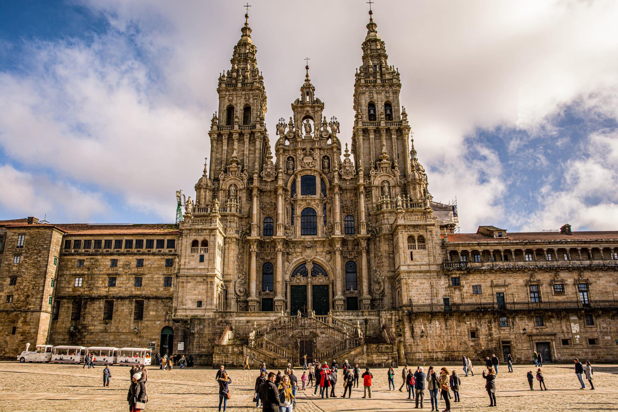 Flüge nach Santiago de Compostela