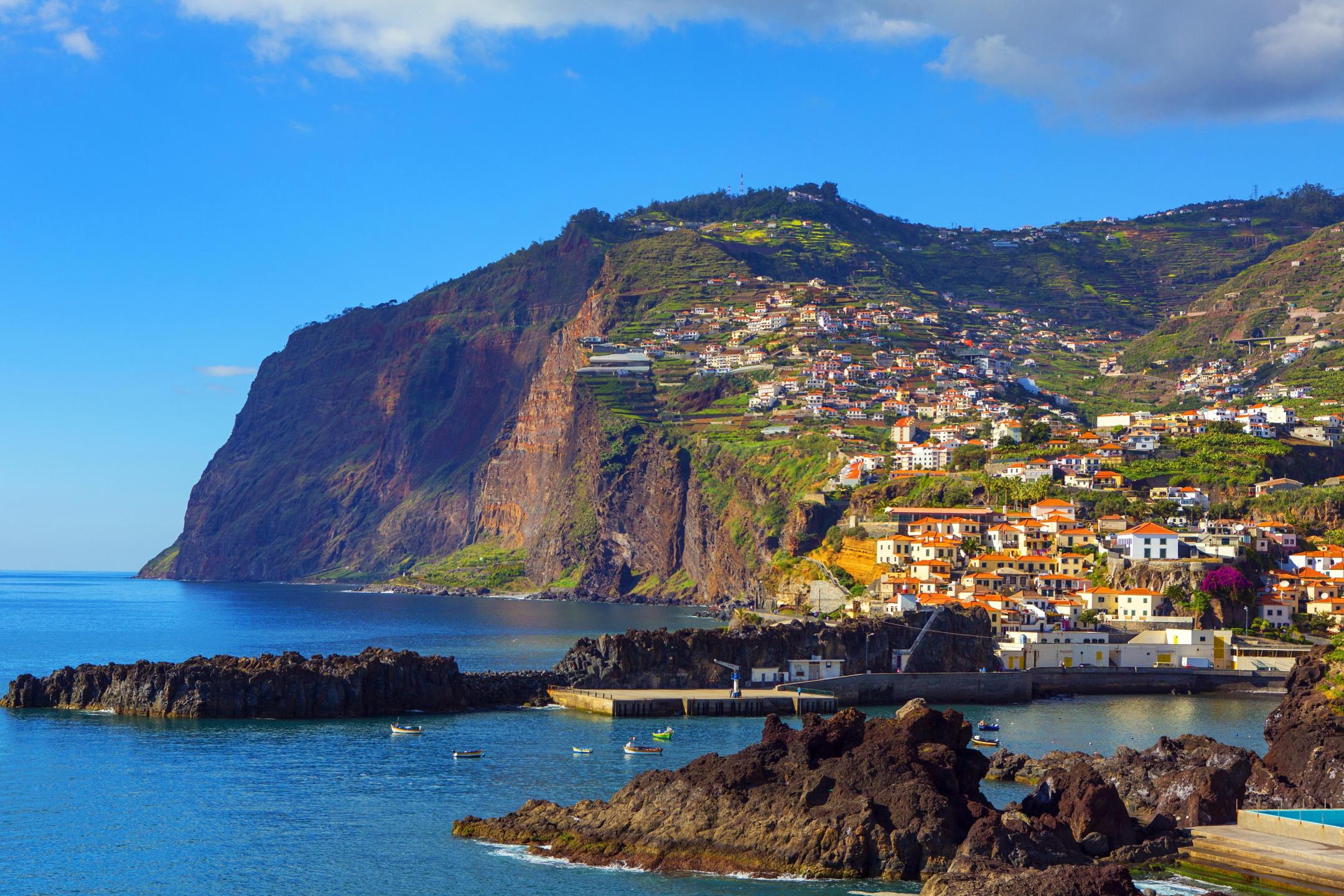 Günstige Flüge nach Funchal