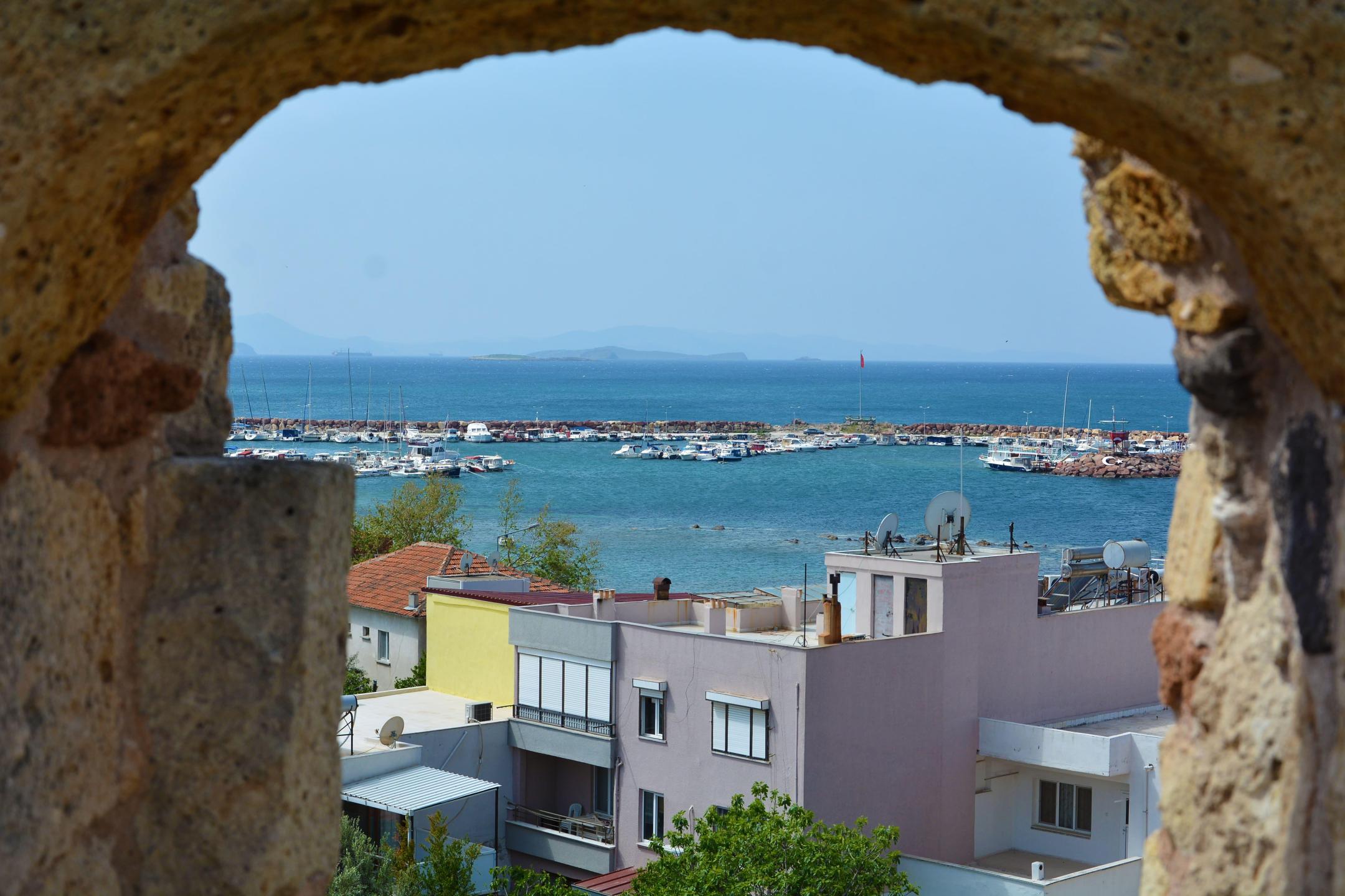 Günstige Flüge nach İzmir