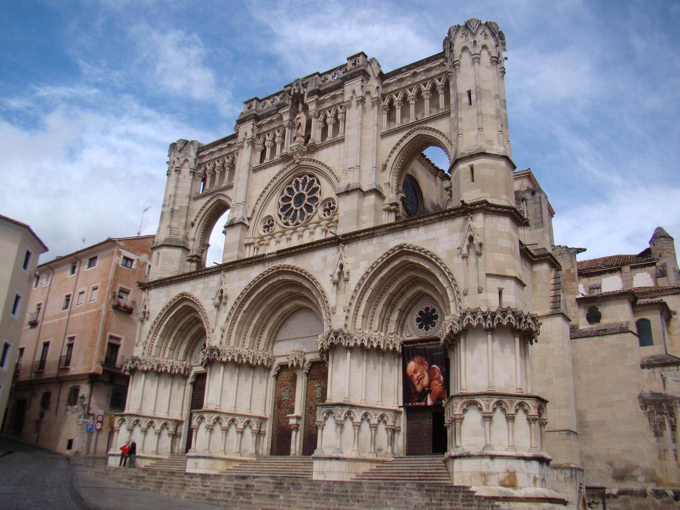 Explore Cuenca: Top Sights & Activities