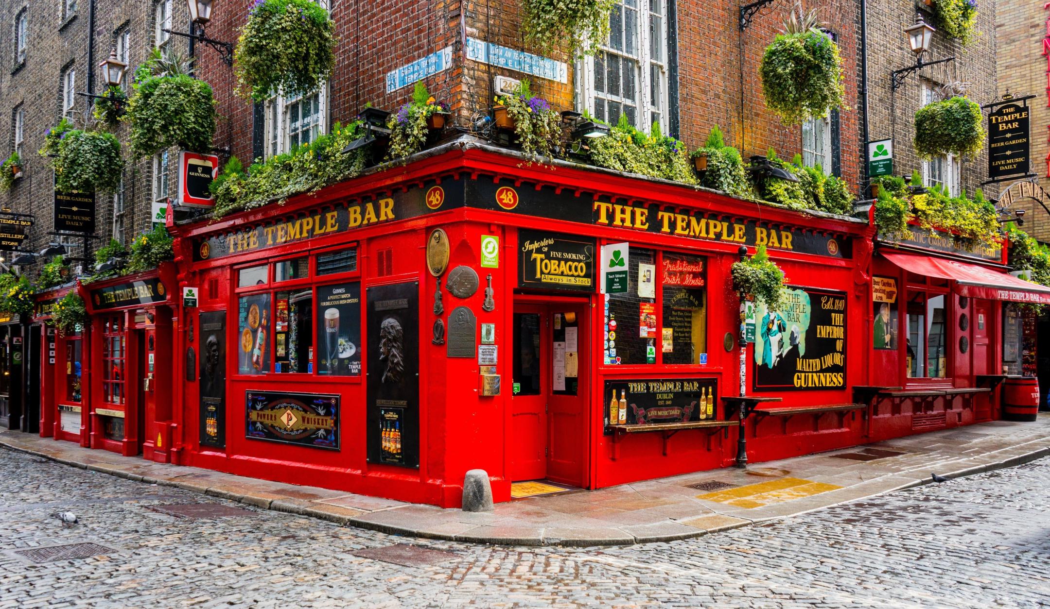 Cheap flights to Dublin