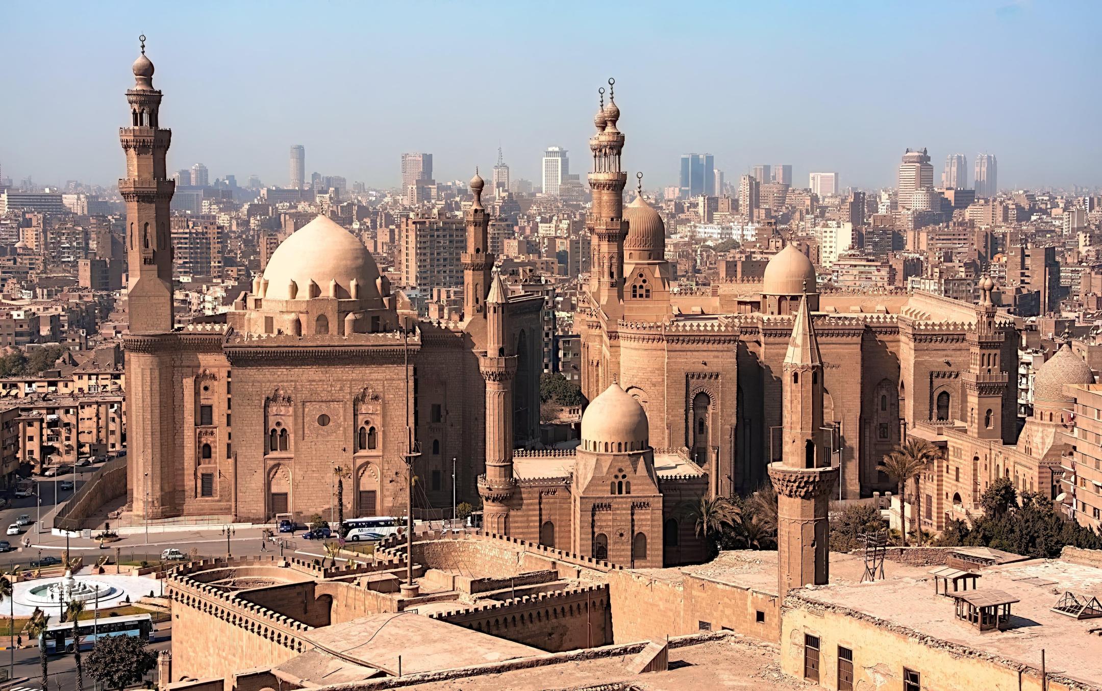 Cheap flights to Cairo