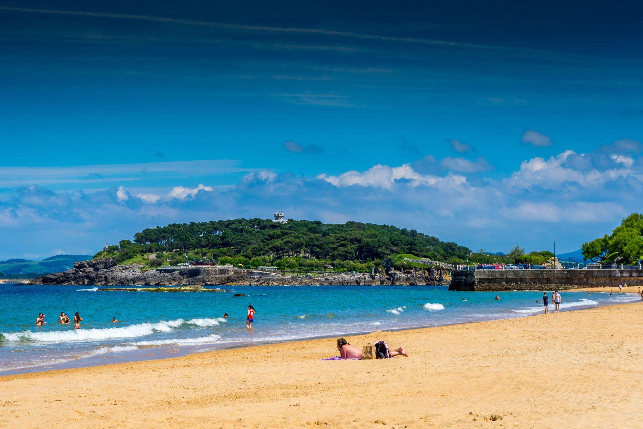 Cheap flights to Santander