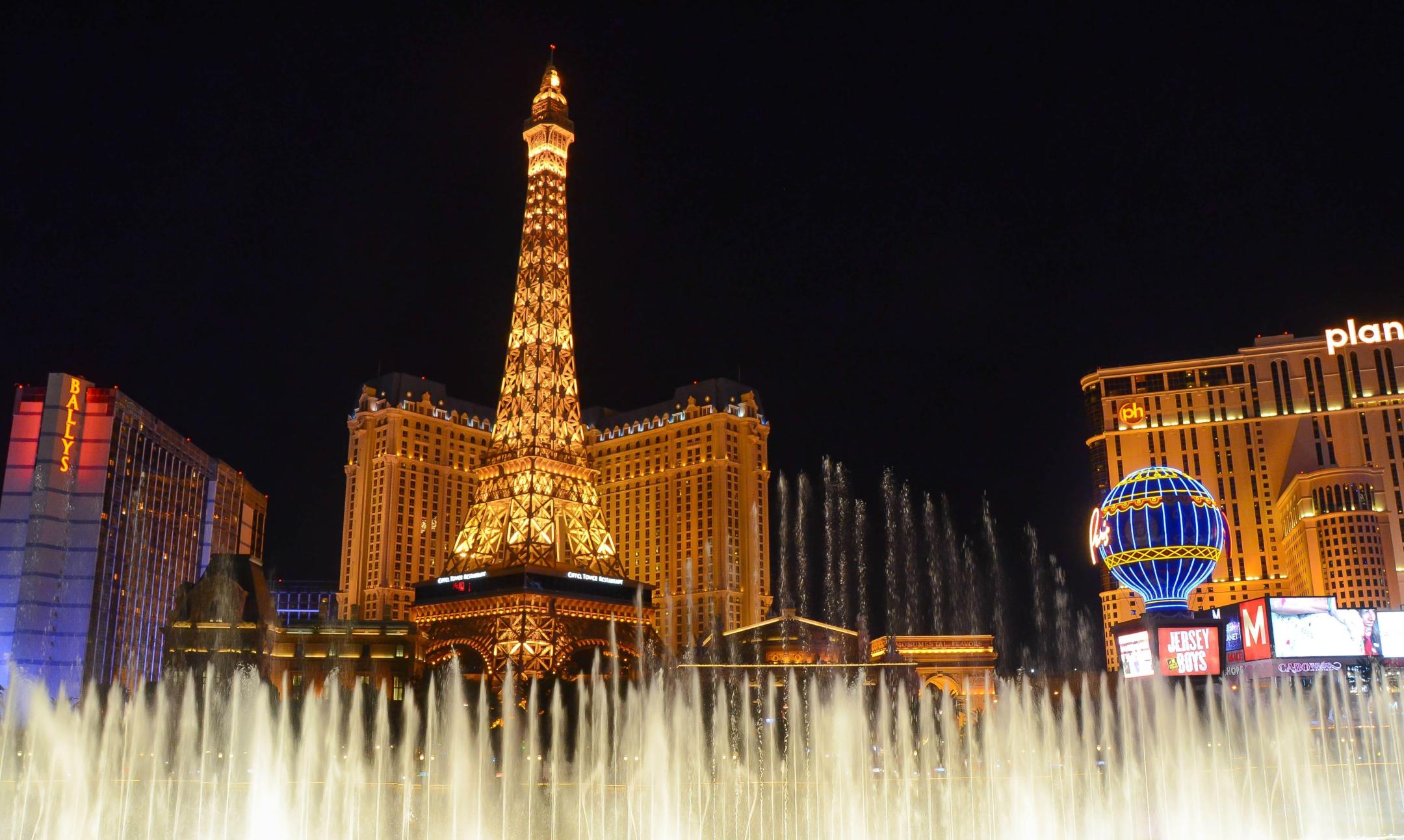 Cheap flights to Las Vegas