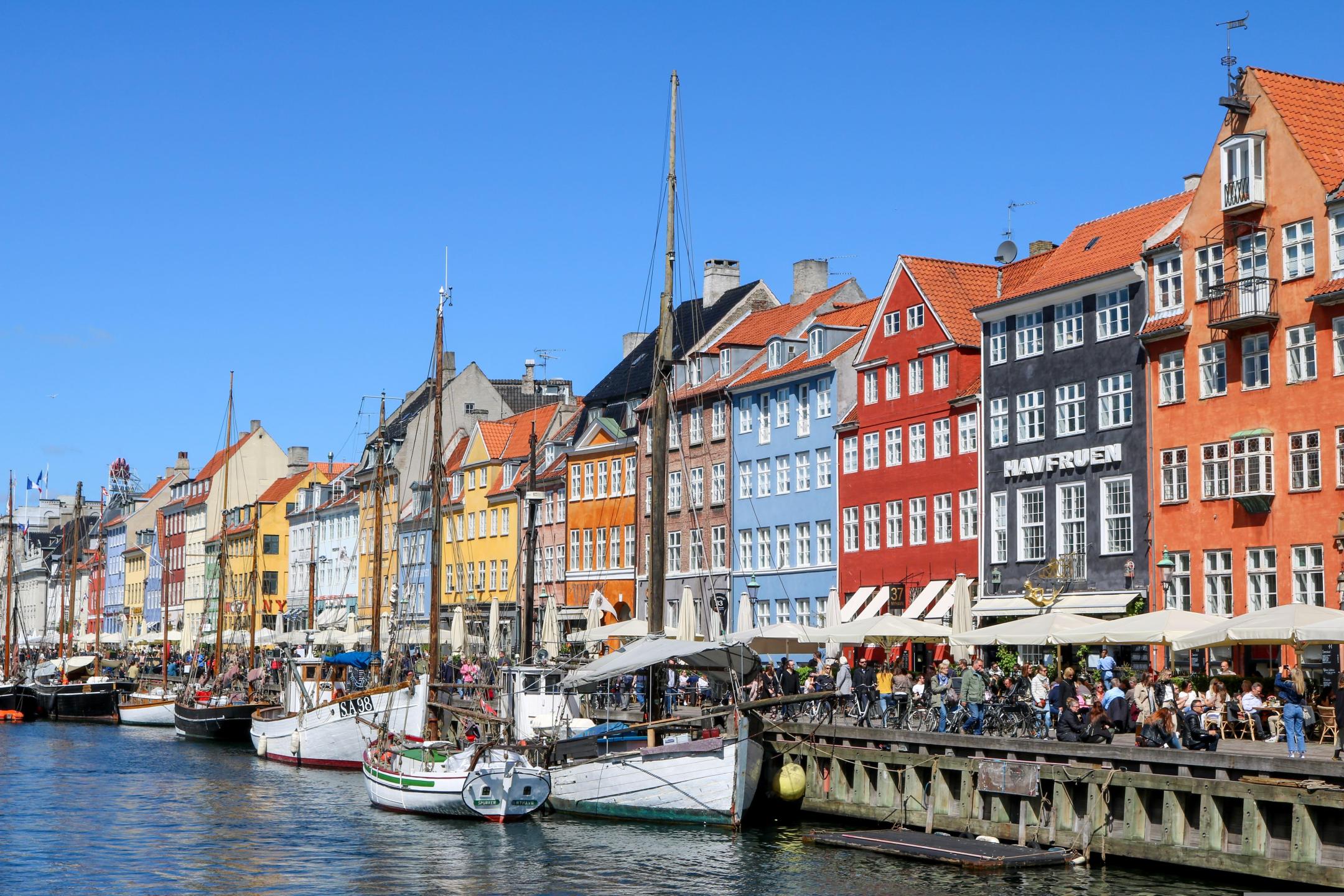 Cheap flights to Copenhagen