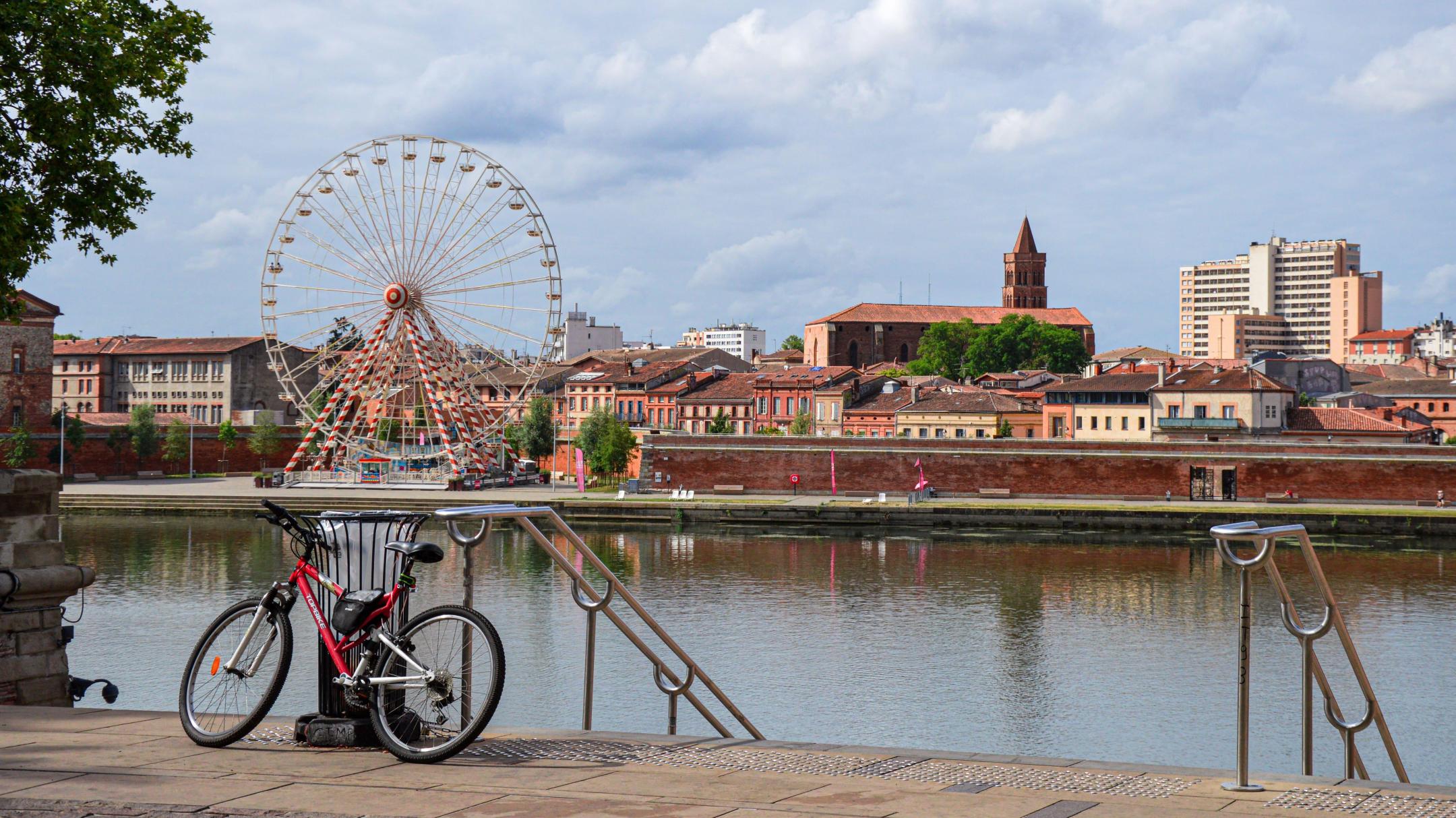 Cheap flights to Toulouse