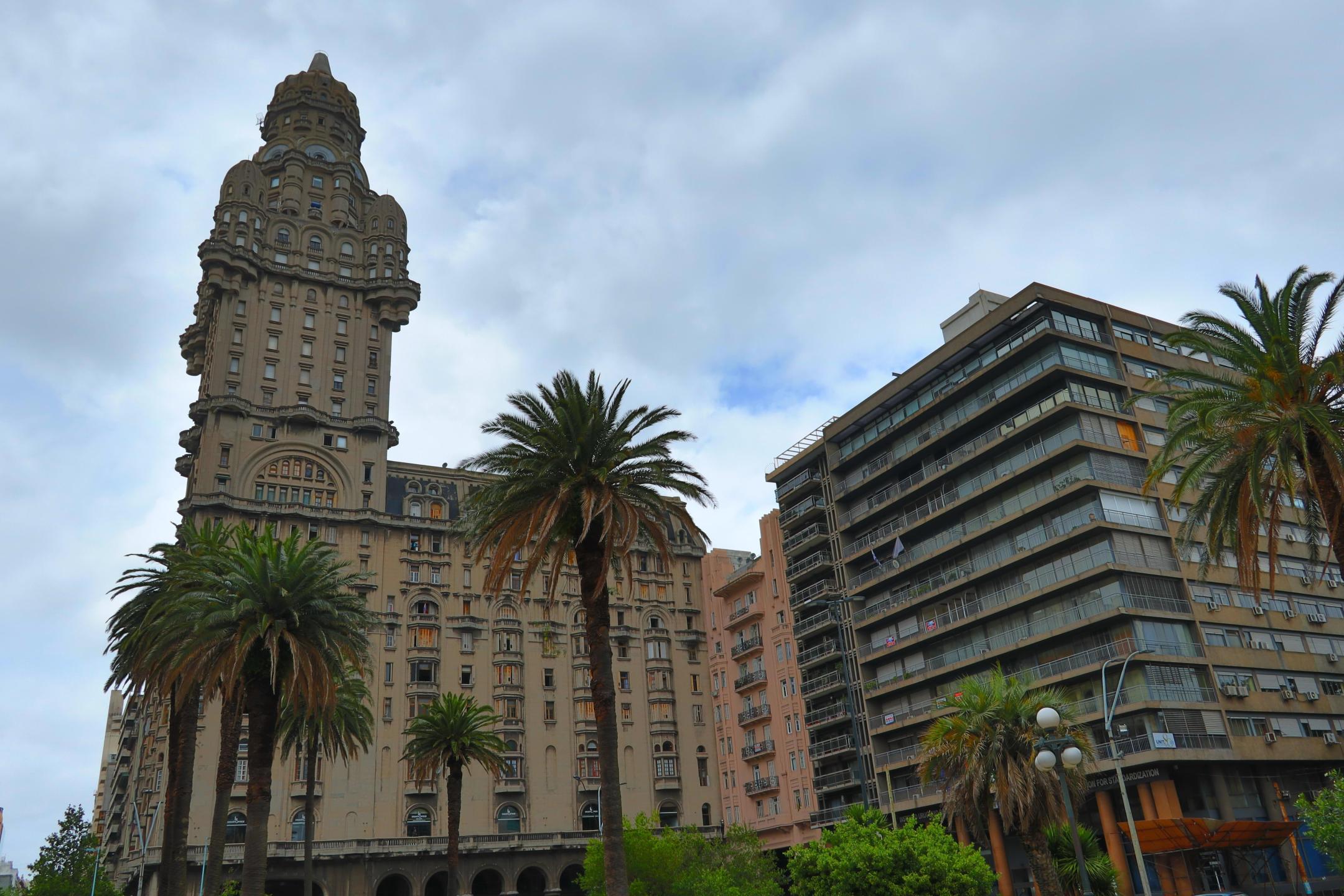 Cheap flights to Montevideo