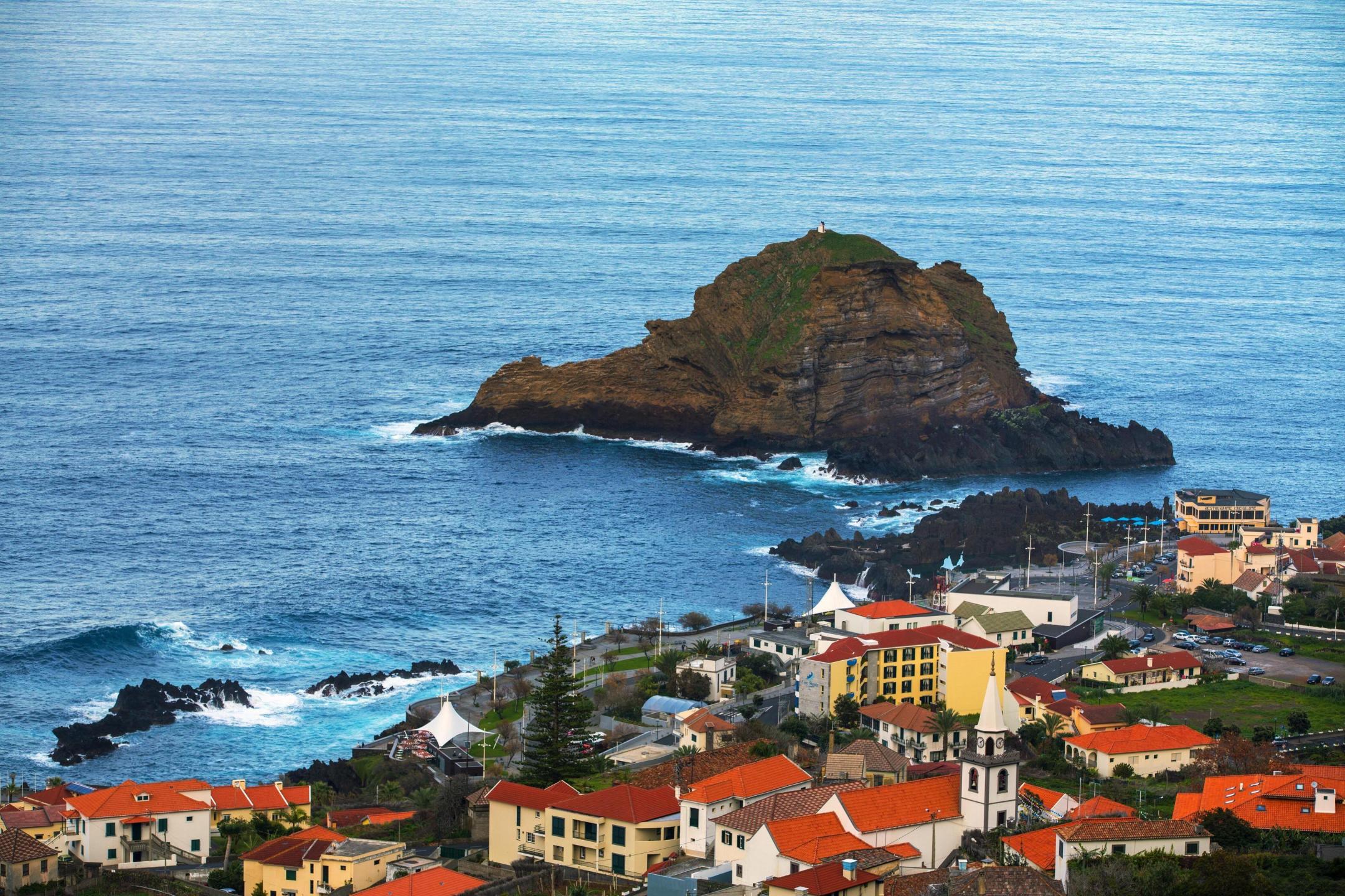 Cheap flights from Madeira