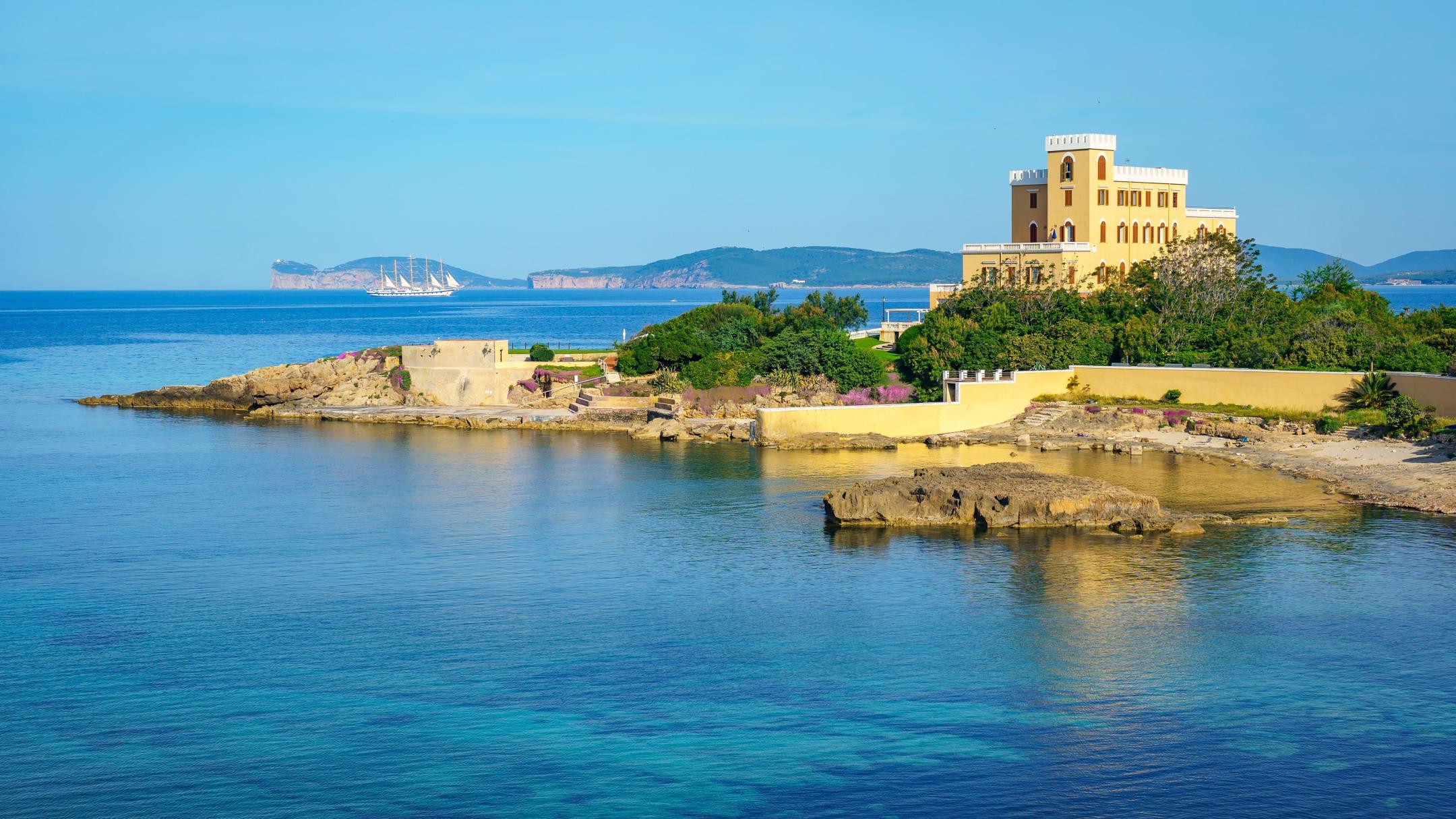 Cheap hotels in Alghero