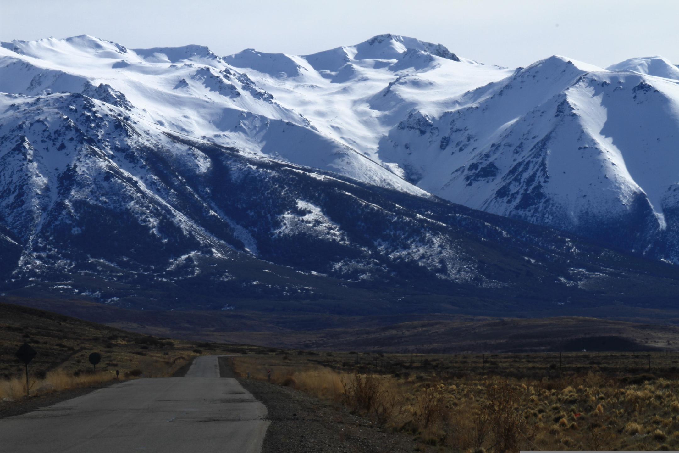 Cheap flights to Trelew