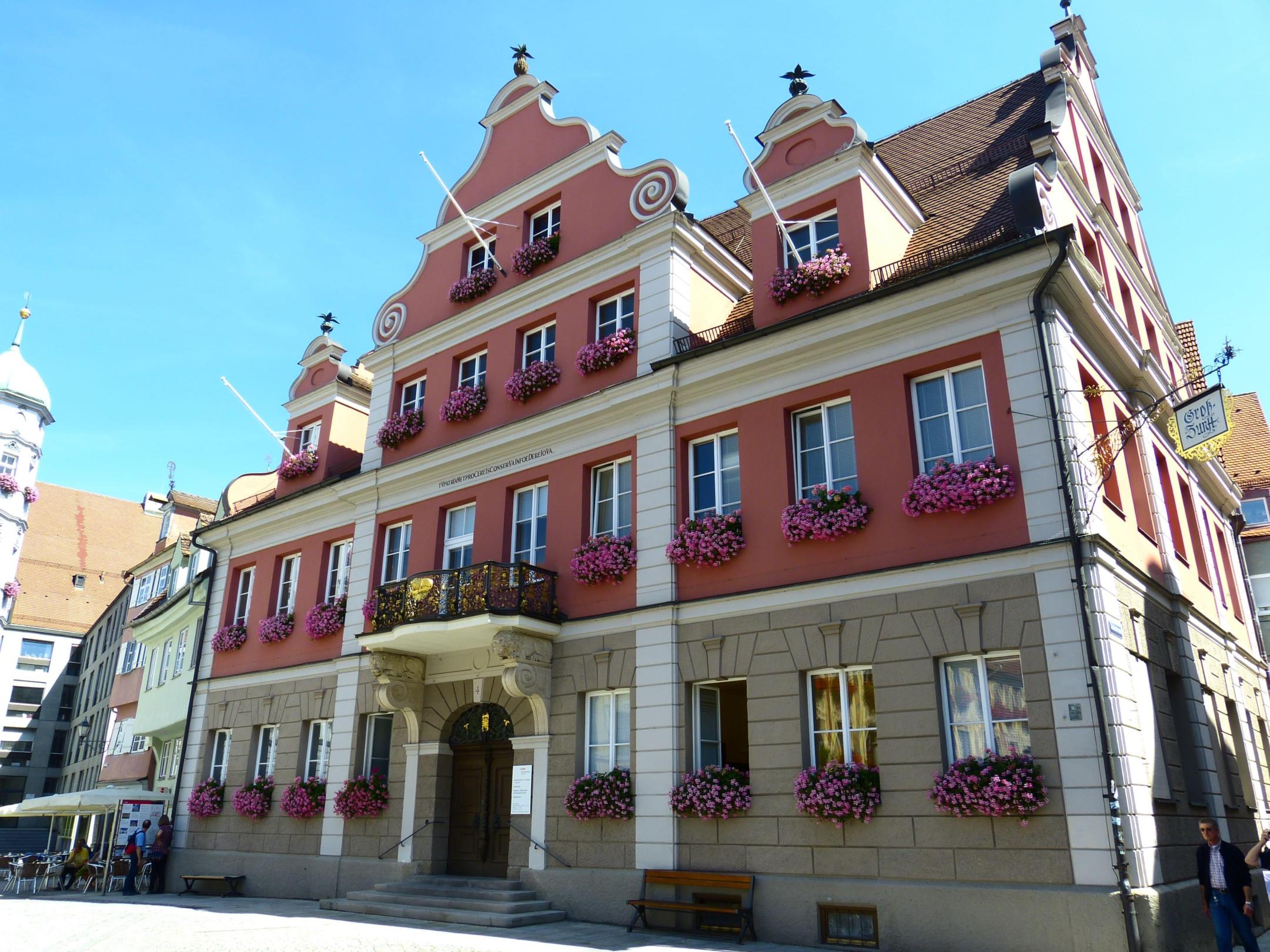 Cheap flights to Memmingerberg