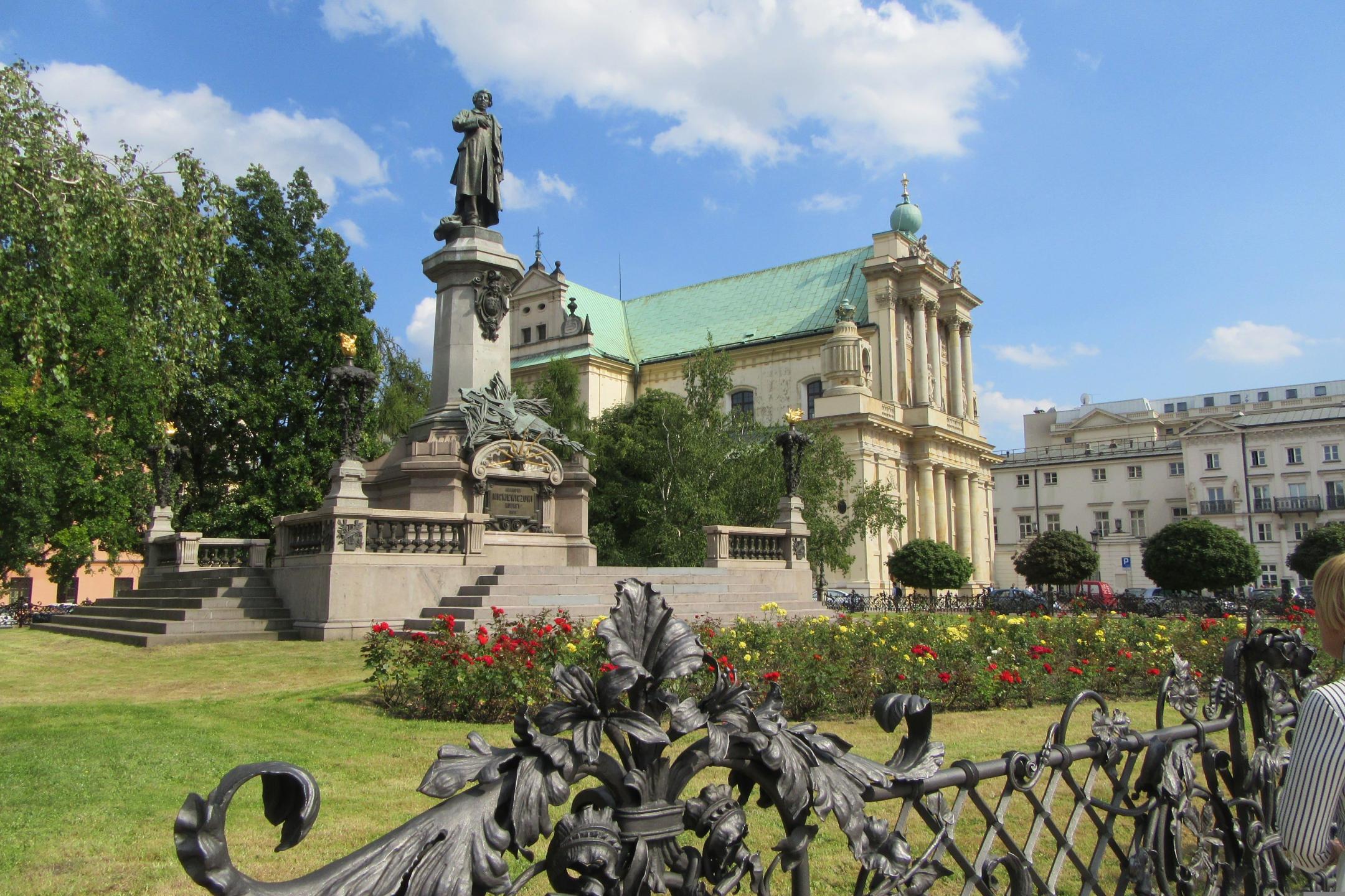 Cheap flights from Varsovia
