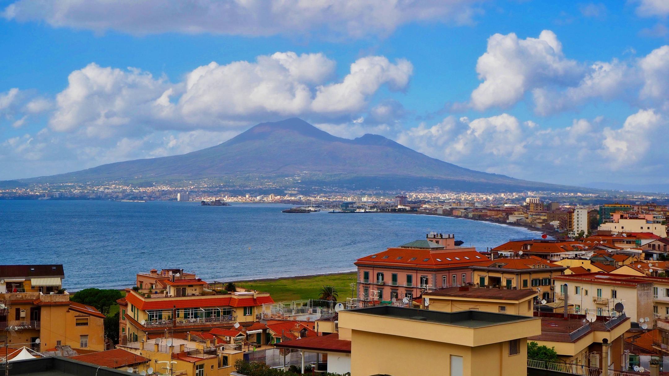 Guida di viaggio a Napoli