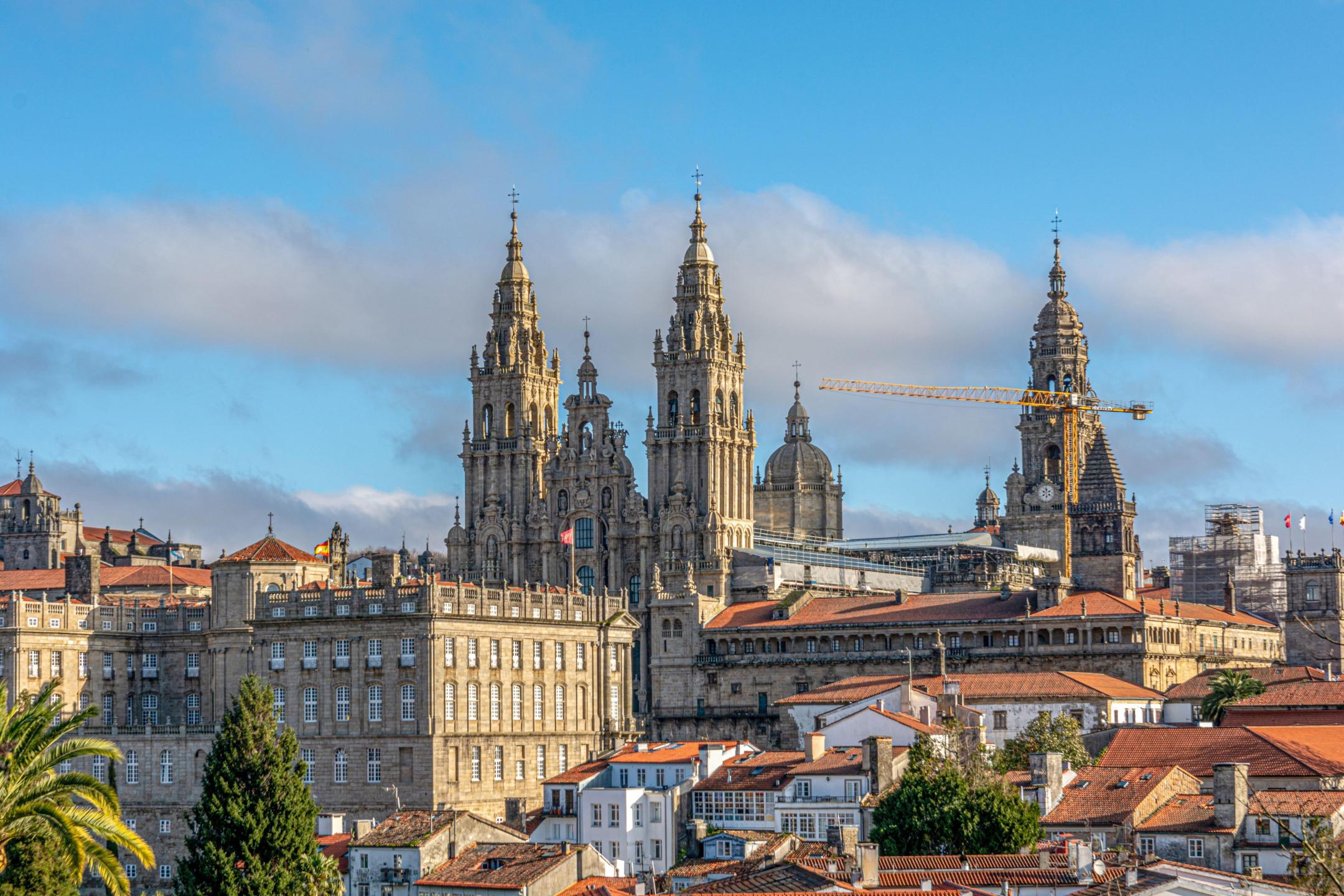 Voli economici da Santiago di Compostela